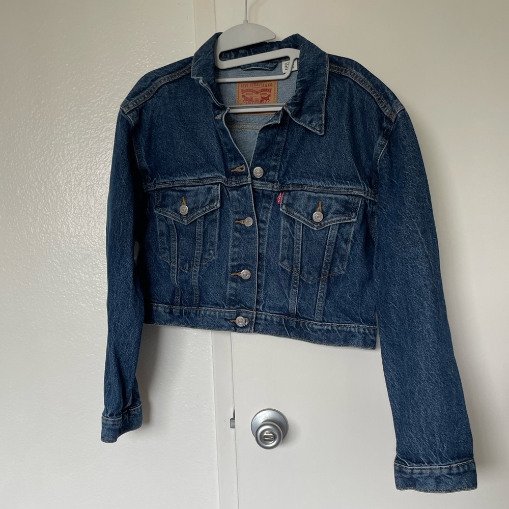 Levi’s cropped Jean jacket